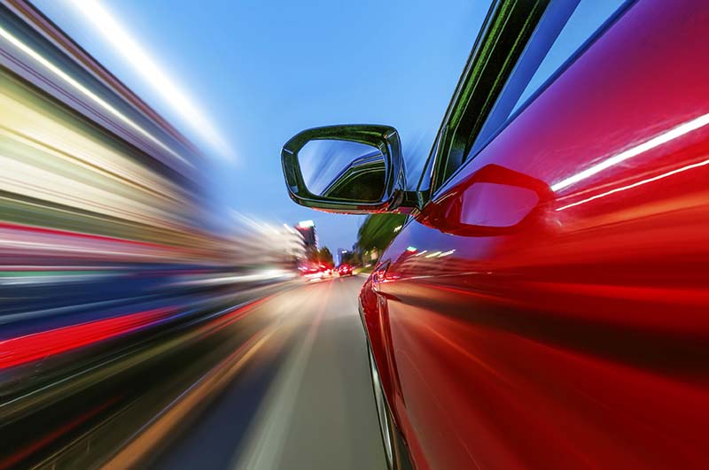 Nopeusmittarin kehitys puolitiessä – vaadi laatua ja vältä sakot, autoilija!