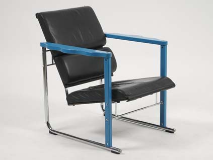 Yrjö Kukkapuron Experiment-sarjan tuoli. Lopullinen hinta 1229 euroa. Kuva: Helander 