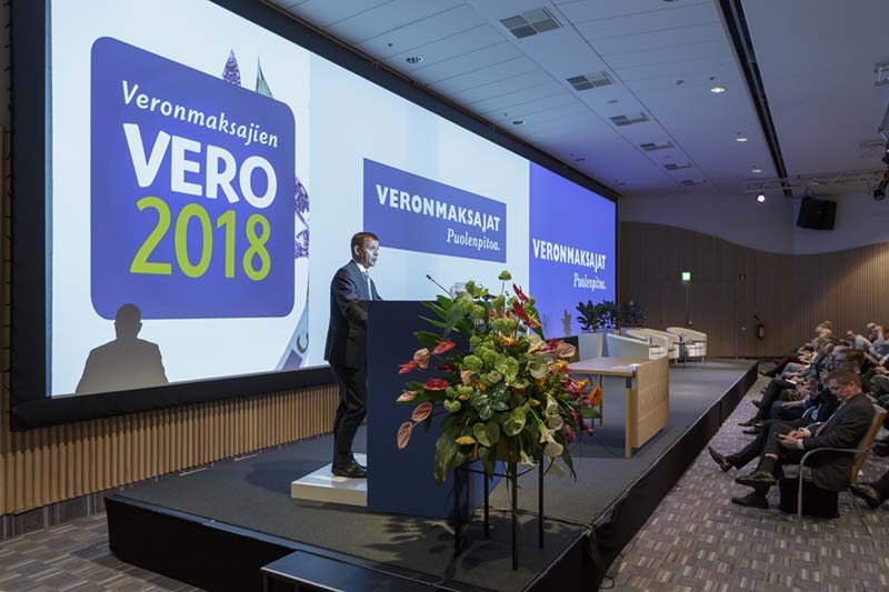 Valtiovarainministeri Petteri Orpo Vero2018:ssa: "Työn ja yrittämisen verotuksen keventäminen keskiössä"