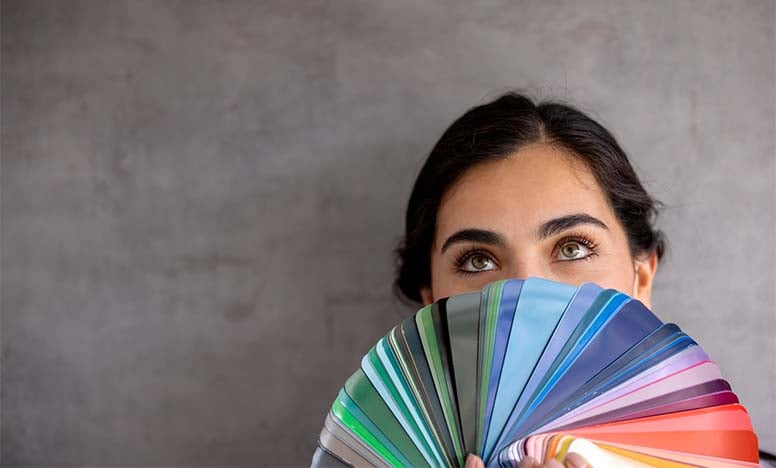 Kotitalous­vähennys nousee 2 100 euroon – katso esimerkit ehdotetuista muutoksista