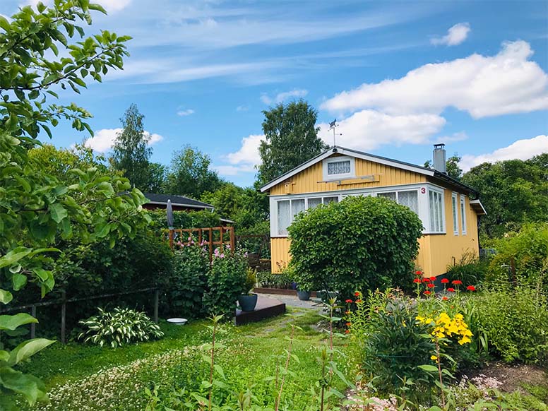 Siirtolapuutarhamökki Herttoniemen siirtolapuutarhassa