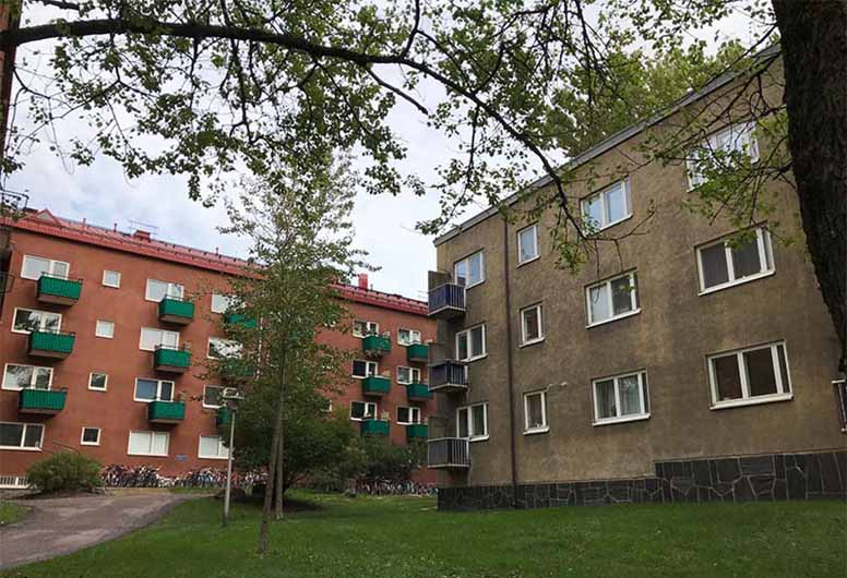 Kaksi kerrostaloa Vallilassa Helsngissä