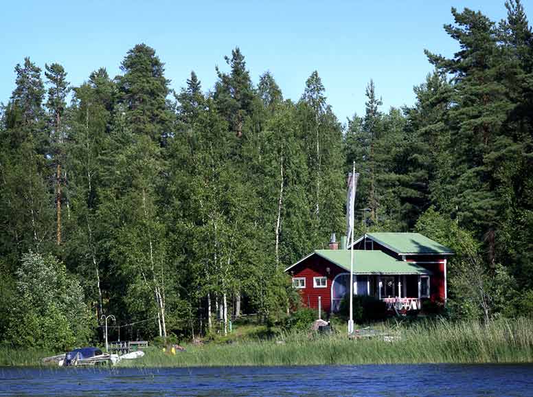 Punainen kesämökki 