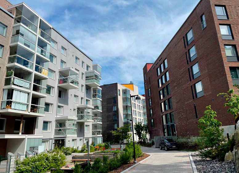 Kerrostaloja Kruunuvuorenranta Helsinki