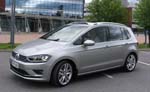 Volkswagen Golf Sportsvanissa on hienosti tilaa