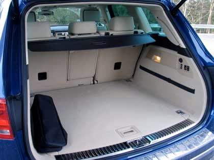 Volkswagen Touaregin tavaratila on suuri.