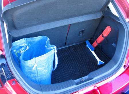 Mazda2 5HB (90) SkyActiv-G Premium Plus Red 5MT
