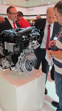Entistä taloudellisempi 1,5 TSI EVO –moottori korvaa jatkossa nykyisen 1,4 TSI -koneen. Kahden sylinterin lepuutustoiminto on EVO-moottorissa vakiovaruste. 