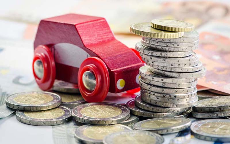 Auto ja eurokolikoita