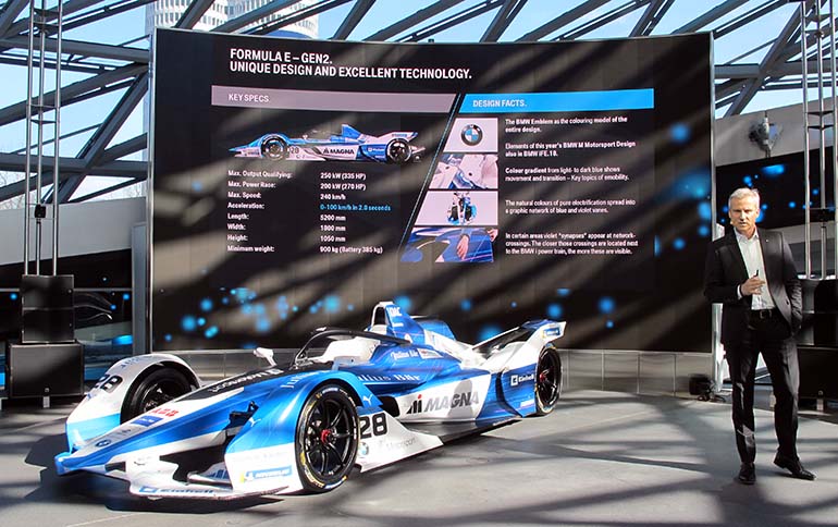 BMW M:n johtaja Jens Marquardt esitteli BMW:n toisen sukupolven Formula E -autoa ja kertoi, miten radikaalisti E:n ajaminen poikkeaa polttomoottorilla kulkevasta Formula 1:stä.