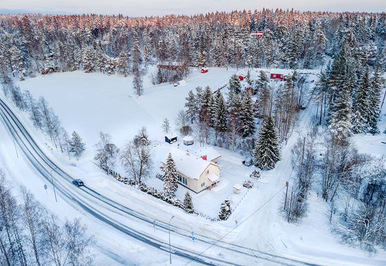 Omakotitalo maaseudulla, talvi