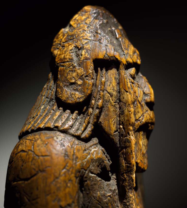 Shakkinappulan hahmon piirteet on taidokkaasti kaiverrettu. Kuva: Sotheby´s