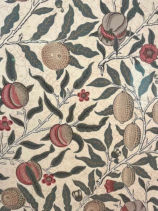 William_Morris_Fruit_1862.jpg