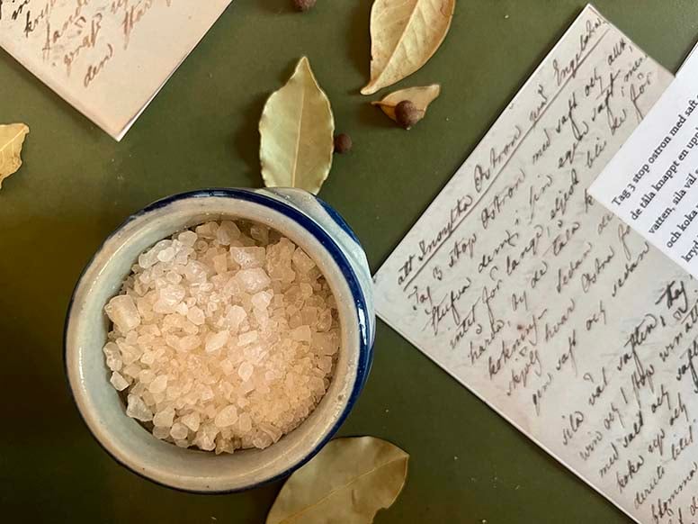 Kartanon ruoka­pöydässä vaalittiin makuja, muistoja ja suvun perinteitä