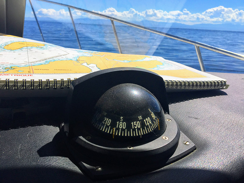 Sähköinen merikortti ei enää riitä  - uusi vesiliikennelaki tuo tiukennuksia kipparin velvollisuuksiin