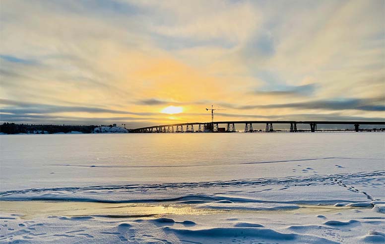 Tammikuu, Mustikkamaa, jää, silta 