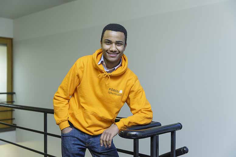 Jotham Berhanu päätti heti tarttua osakesäästötilin hyötyihin