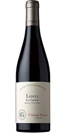 Kuukauden suosikki: 906032, Camille Giroud Ladoix Les Chaillots 2019, Ranska, 34,92 e. Kuva: Alko